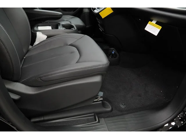 Nuevos CHRYSLER PACIFICA à Estados chez autogozo