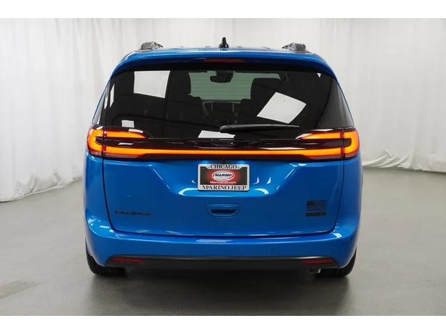 Nuevos CHRYSLER PACIFICA à Estados chez autogozo