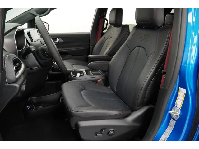 Nuevos CHRYSLER PACIFICA à Estados chez autogozo