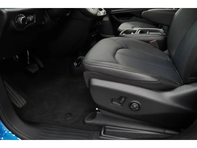 Nuevos CHRYSLER PACIFICA à Estados chez autogozo