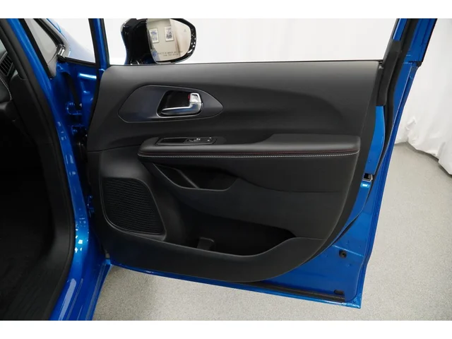 Nuevos CHRYSLER PACIFICA à Estados chez autogozo
