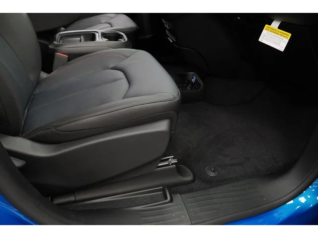 Nuevos CHRYSLER PACIFICA à Estados chez autogozo