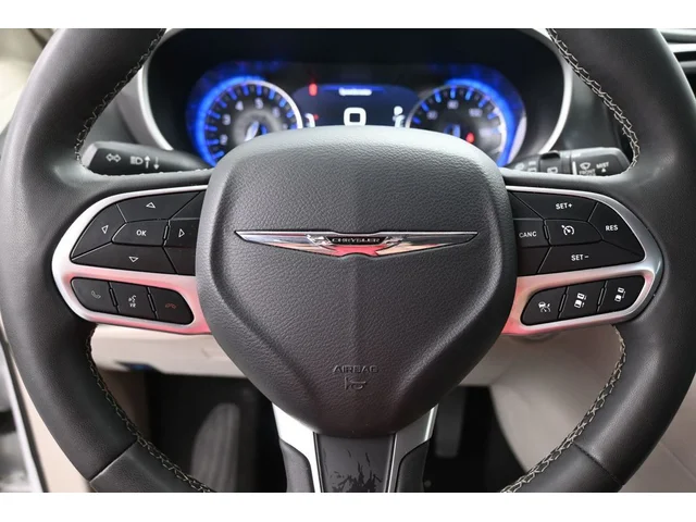 SEMINUEVOS CHRYSLER Pacifica a Estados en autogozo
