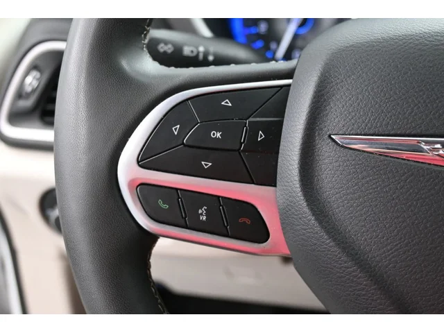 SEMINUEVOS CHRYSLER Pacifica a Estados en autogozo