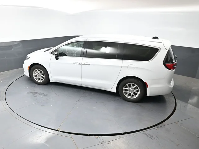 SEMINUEVOS CHRYSLER Pacifica a Estados en autogozo