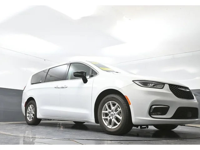 SEMINUEVOS CHRYSLER Pacifica a Estados en autogozo