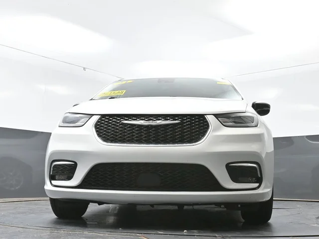 SEMINUEVOS CHRYSLER Pacifica a Estados en autogozo