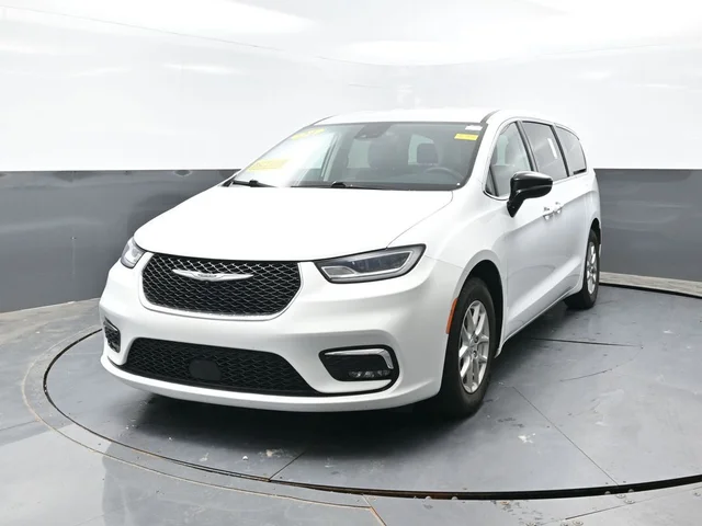SEMINUEVOS CHRYSLER Pacifica a Estados en autogozo