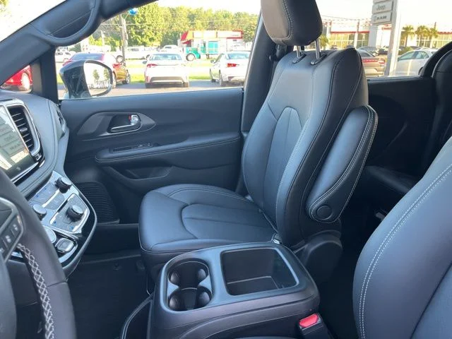 Nuevos CHRYSLER PACIFICA à Estados chez autogozo