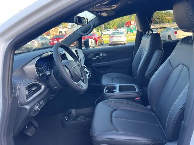 Nuevos CHRYSLER PACIFICA à Estados chez autogozo