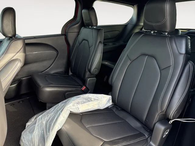 Nuevos CHRYSLER PACIFICA à Estados chez autogozo