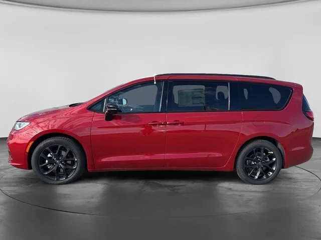 Nuevos CHRYSLER PACIFICA à Estados chez autogozo