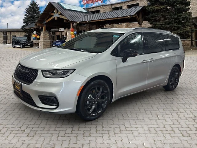 Nuevos CHRYSLER PACIFICA à Estados chez autogozo
