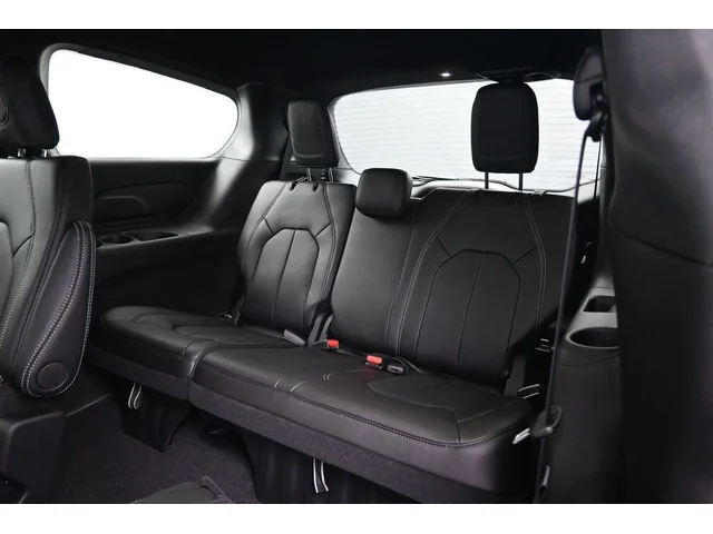Nuevos CHRYSLER PACIFICA à Estados chez autogozo