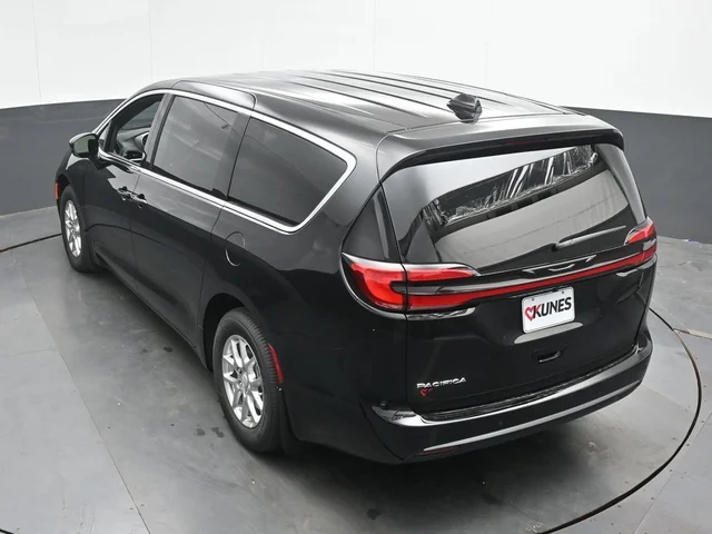 Nuevos CHRYSLER PACIFICA à Estados chez autogozo