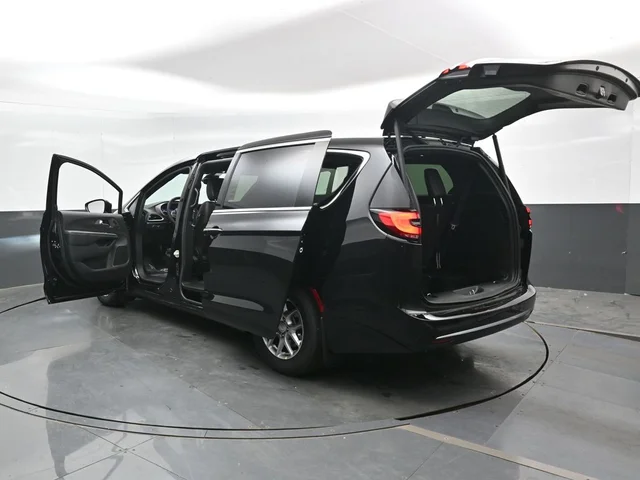 Nuevos CHRYSLER PACIFICA à Estados chez autogozo