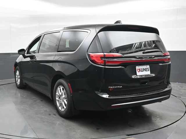 Nuevos CHRYSLER PACIFICA à Estados chez autogozo