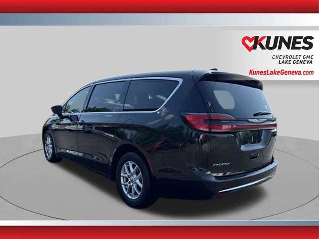 SEMINUEVOS CHRYSLER Pacifica a Estados en autogozo