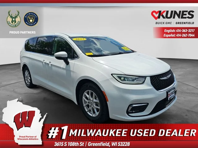 SEMINUEVOS CHRYSLER Pacifica a Estados en autogozo