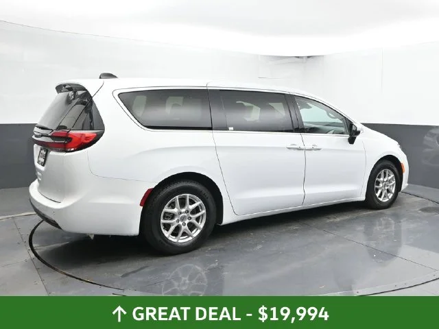 SEMINUEVOS CHRYSLER Pacifica a Estados en autogozo