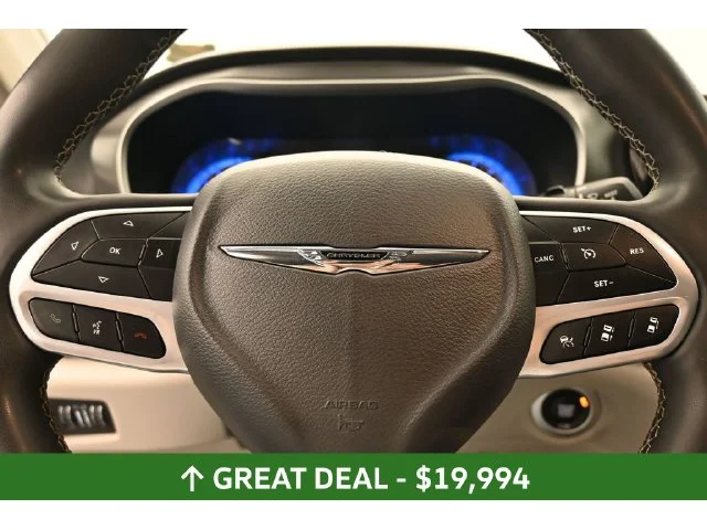 SEMINUEVOS CHRYSLER Pacifica a Estados en autogozo