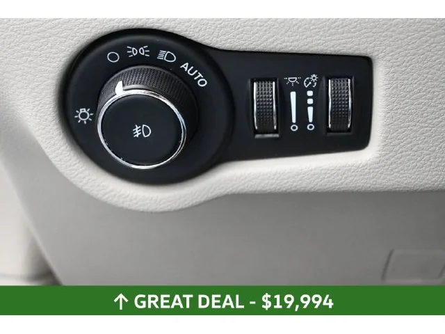 SEMINUEVOS CHRYSLER Pacifica a Estados en autogozo