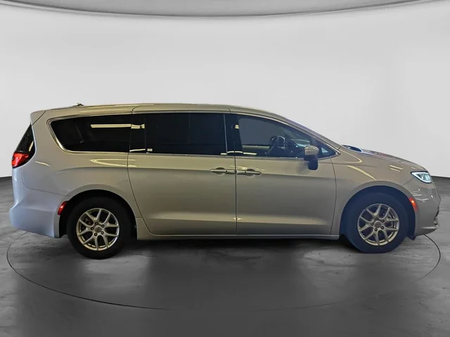 SEMINUEVOS CHRYSLER Pacifica a Estados en autogozo