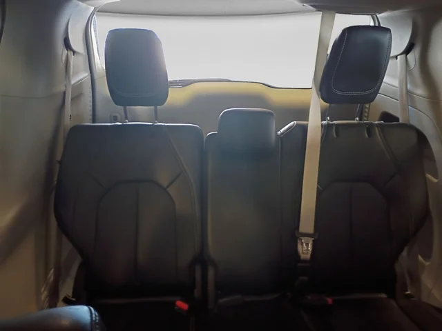 SEMINUEVOS CHRYSLER Pacifica a Estados en autogozo