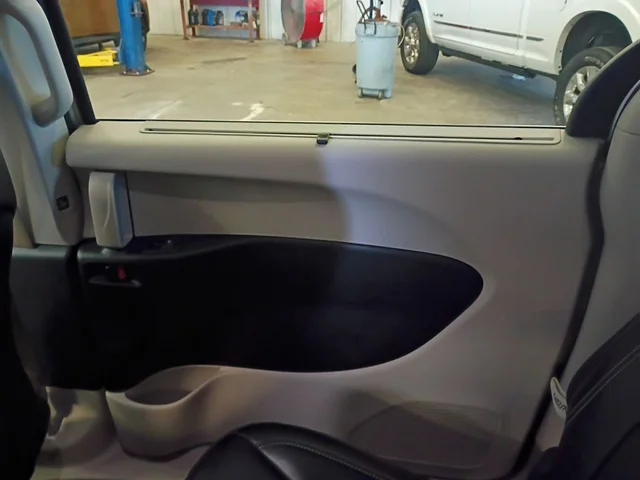 SEMINUEVOS CHRYSLER Pacifica a Estados en autogozo
