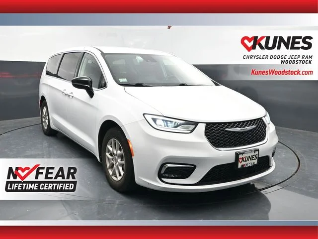 SEMINUEVOS CHRYSLER Pacifica a Estados en autogozo
