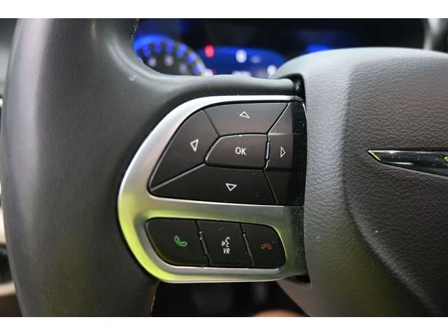 SEMINUEVOS CHRYSLER Pacifica a Estados en autogozo