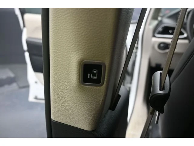 SEMINUEVOS CHRYSLER Pacifica a Estados en autogozo