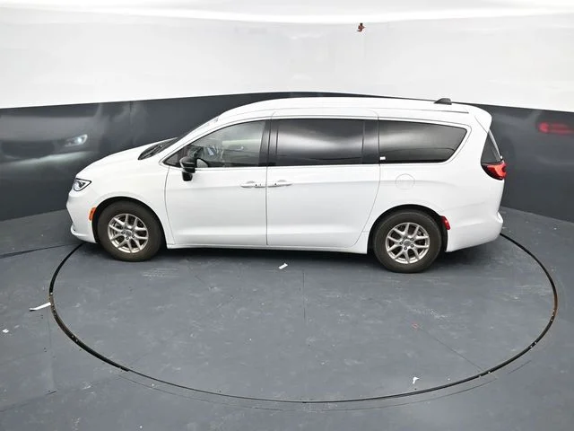SEMINUEVOS CHRYSLER Pacifica a Estados en autogozo