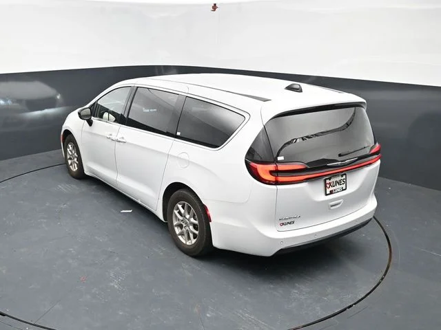 SEMINUEVOS CHRYSLER Pacifica a Estados en autogozo
