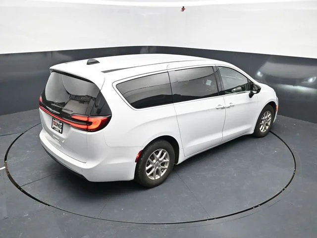 SEMINUEVOS CHRYSLER Pacifica a Estados en autogozo