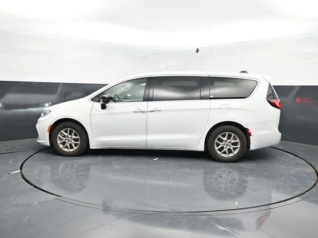 SEMINUEVOS CHRYSLER Pacifica a Estados en autogozo