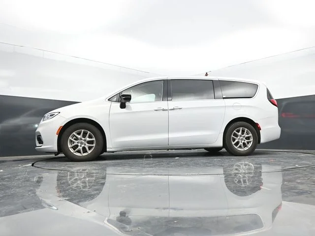 SEMINUEVOS CHRYSLER Pacifica a Estados en autogozo
