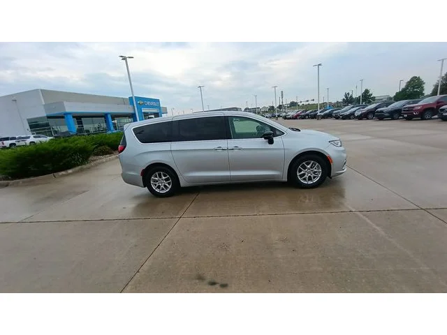 SEMINUEVOS CHRYSLER Pacifica a Estados en autogozo