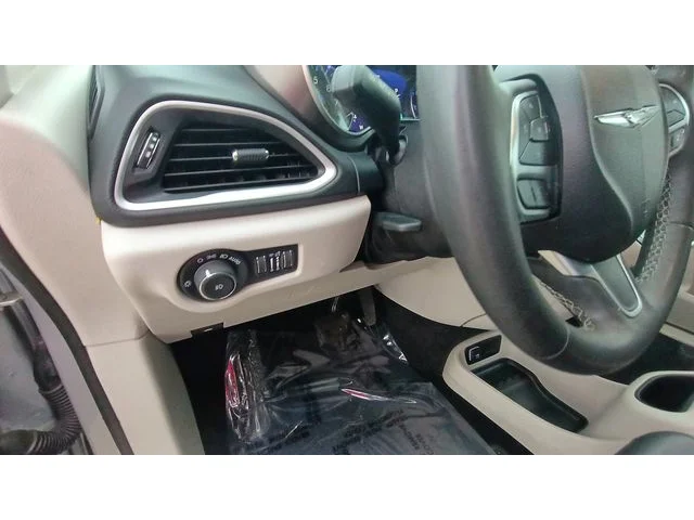 SEMINUEVOS CHRYSLER Pacifica a Estados en autogozo