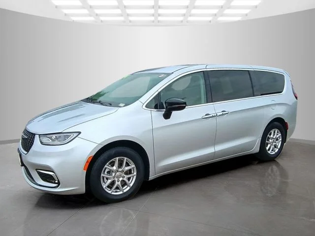 SEMINUEVOS CHRYSLER Pacifica a Estados en autogozo