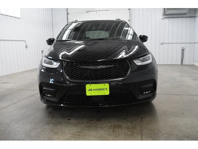 SEMINUEVOS CHRYSLER Pacifica a Estados en autogozo