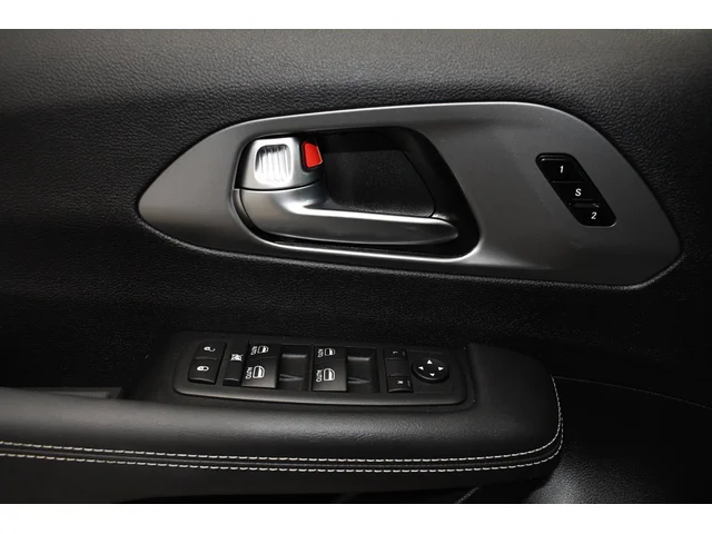 SEMINUEVOS CHRYSLER Pacifica a Estados en autogozo