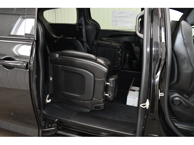 SEMINUEVOS CHRYSLER Pacifica a Estados en autogozo