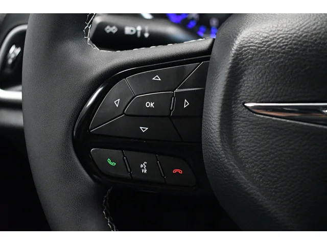 SEMINUEVOS CHRYSLER Pacifica a Estados en autogozo