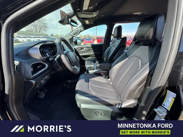 SEMINUEVOS CHRYSLER Pacifica a Estados en autogozo