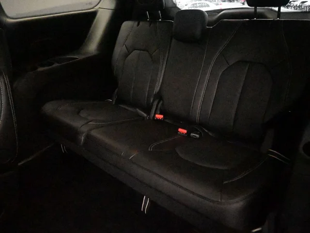 Nuevos CHRYSLER PACIFICA à Estados chez autogozo