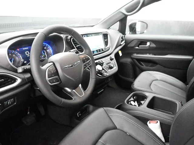 Nuevos CHRYSLER PACIFICA à Estados chez autogozo