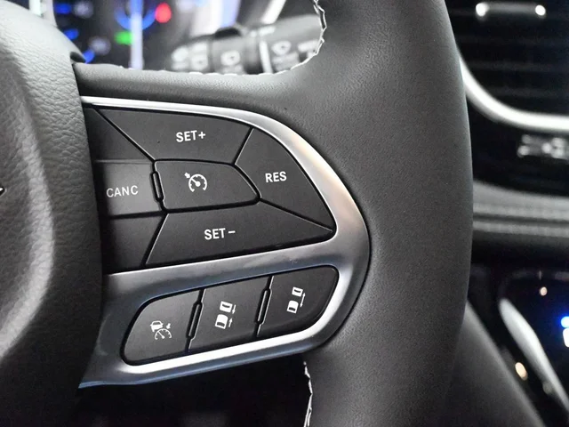 Nuevos CHRYSLER PACIFICA à Estados chez autogozo
