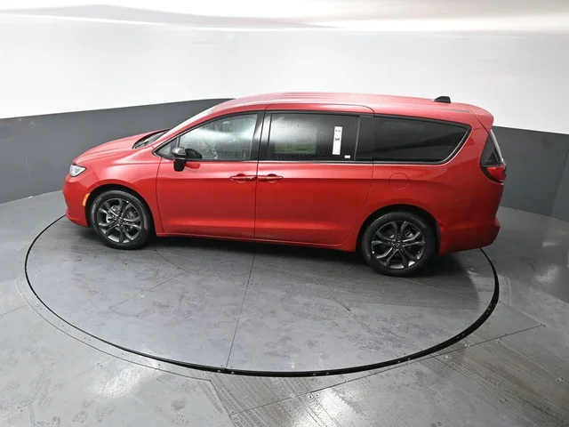 Nuevos CHRYSLER PACIFICA à Estados chez autogozo