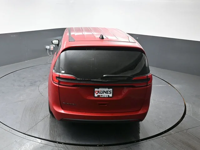 Nuevos CHRYSLER PACIFICA à Estados chez autogozo